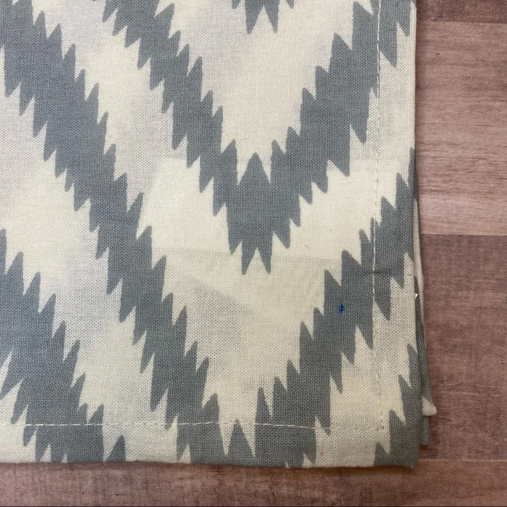 NWOT West Elm Napkins Set of 6